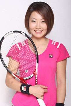 田中 真梨プロフィール 田中 真梨プロフィール